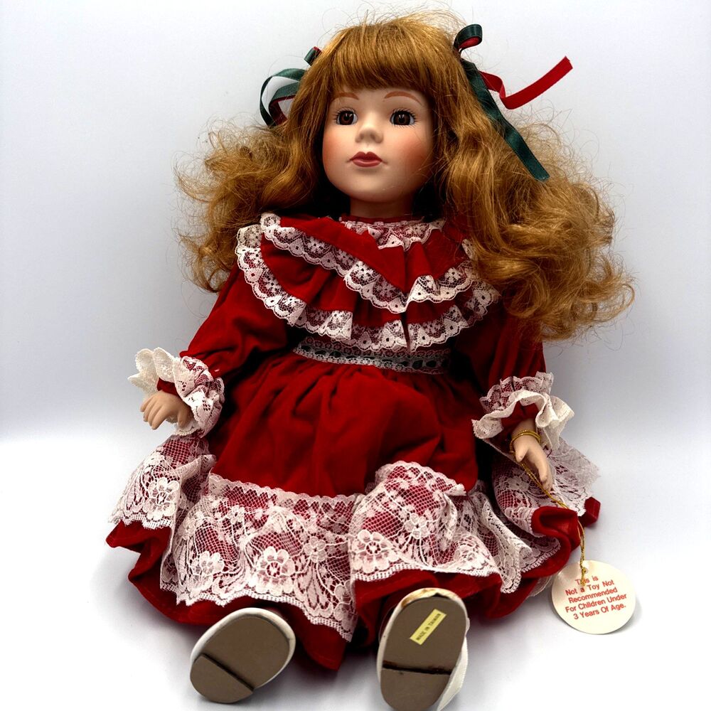 PRINCESS HOUSE Porcelain Collector Doll Christina Christmas Red Velvet Dress 682